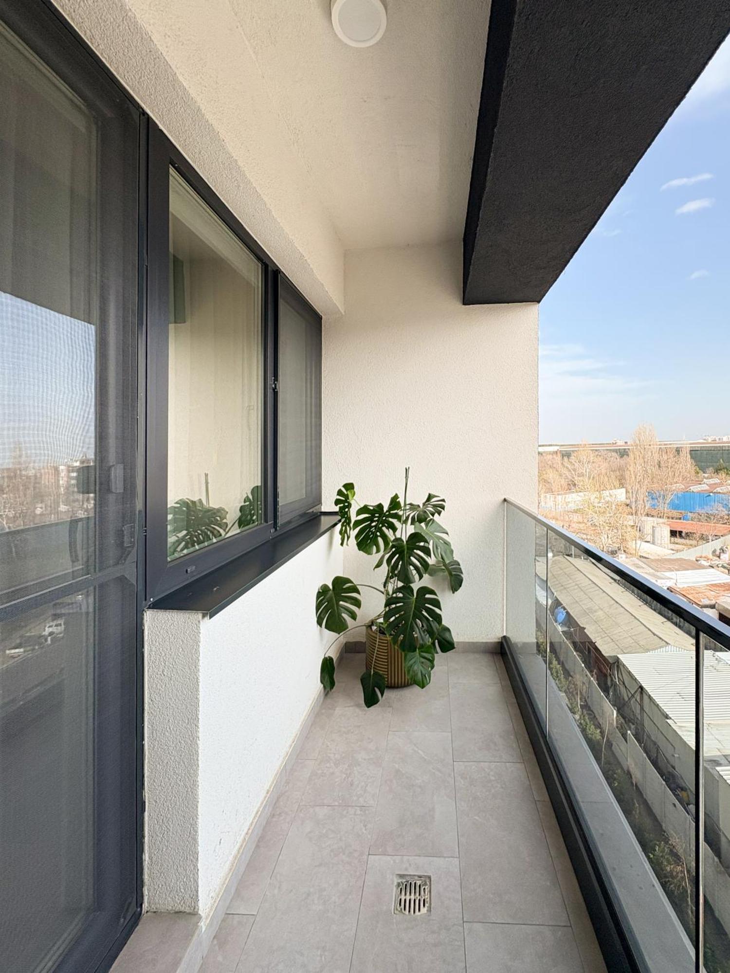 The Cozy Flat - Modern, New, 2 Rooms Apartment, Parking 부쿠레슈티 외부 사진